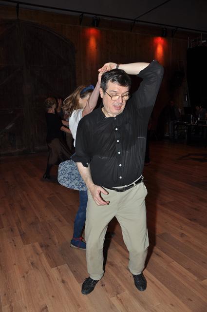 min 2013 12 01 station danse 162